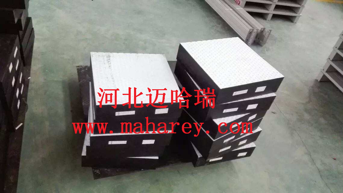 橡膠隔振墊10.jpg 橡膠隔振墊10.jpg